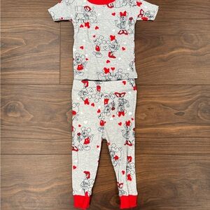 Disney Valentine’s Day Mickey & Minnie Pajamas